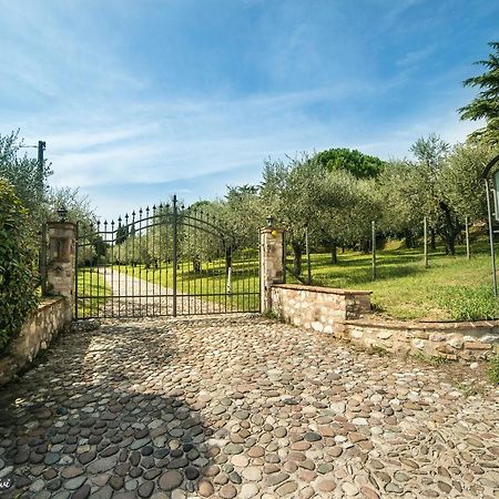 Residenza Fondo Ulivi Villa Ponti sul Mincio Exterior foto